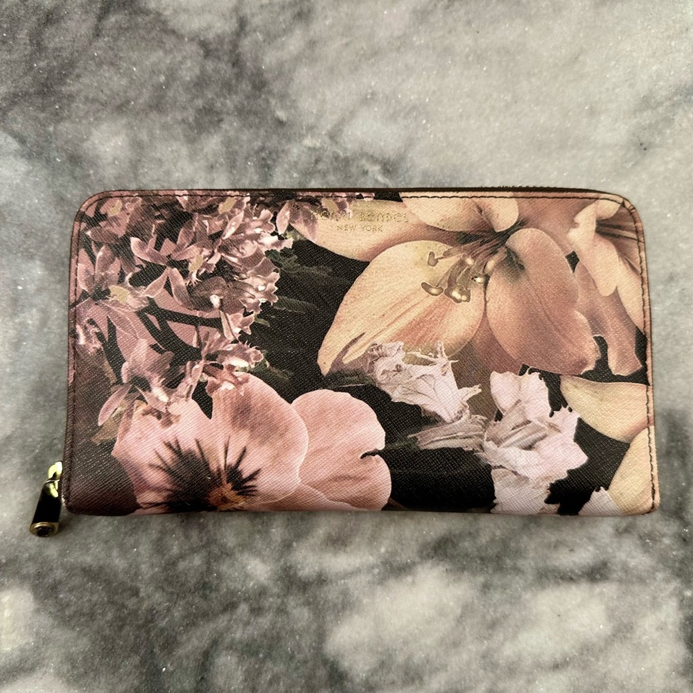 Henri Bendel Floral Wallet